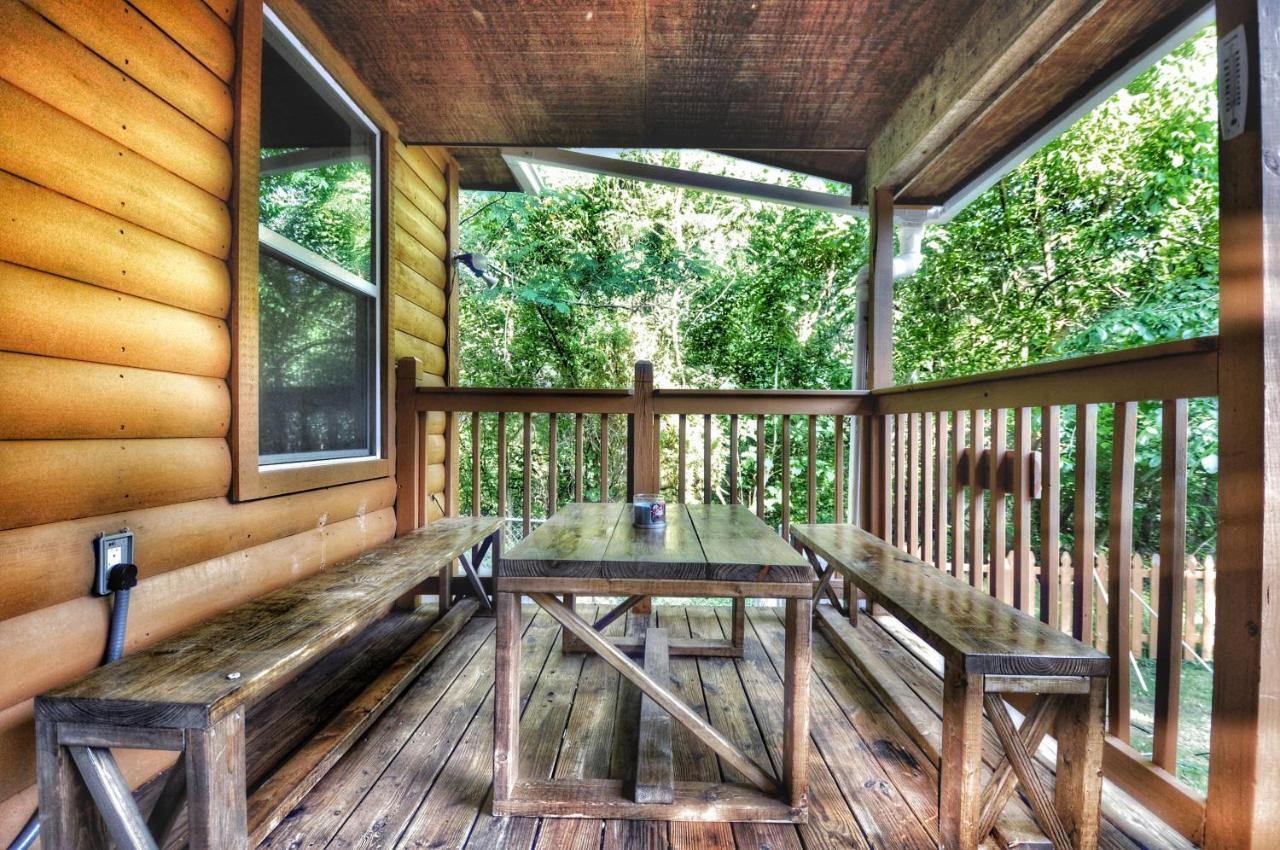 Remodelled Cabin! Great Location! Sevierville Buitenkant foto
